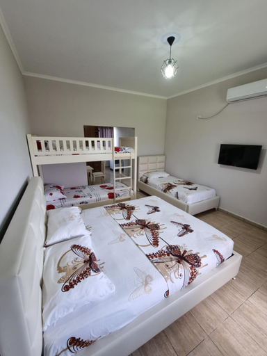Others 4, HOLIDAY HOME, Durrësit