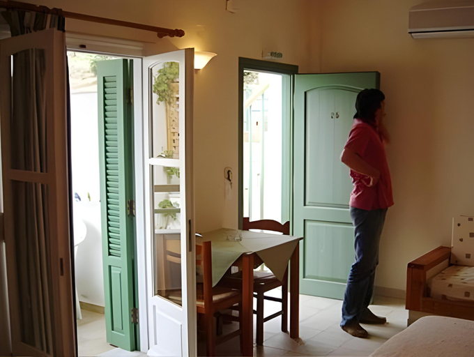 Bedroom 3, Elia Studios, Crete
