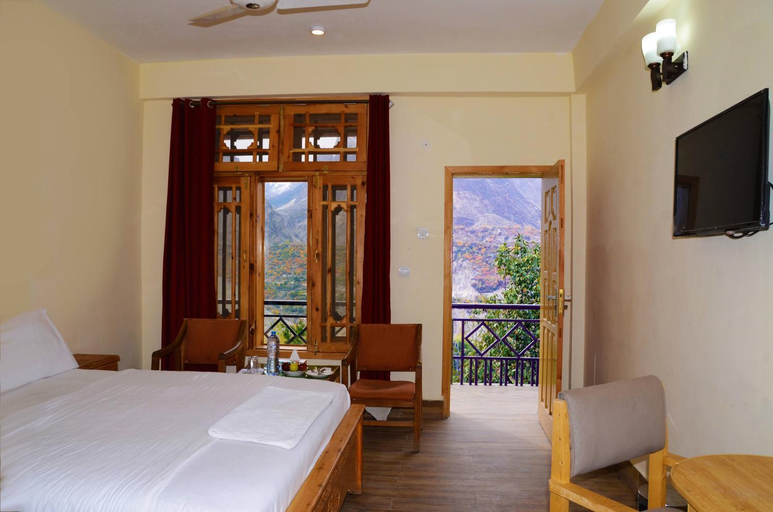 Bedroom 2, Karakorum View Hotel, Northern Areas