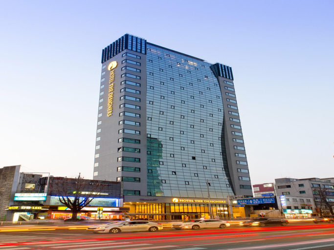 Exterior & Views 2, Hotel the Designers Seoul Station, Yongsan
