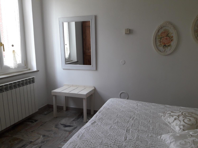 Others 5, B&BLa collina dei ciliegi, Alessandria
