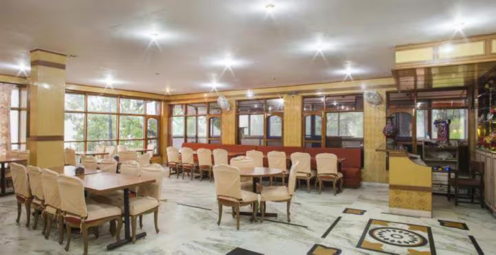 Food & Drinks, Goroomgo Dalhousie Shangrila Hotel, Chamba
