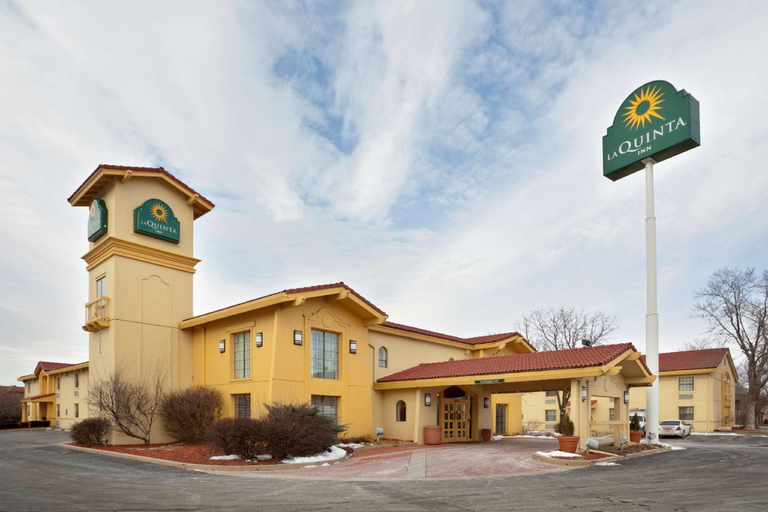 Exterior & Views 2, La Quinta Inn by Wyndham Omaha West, Douglas