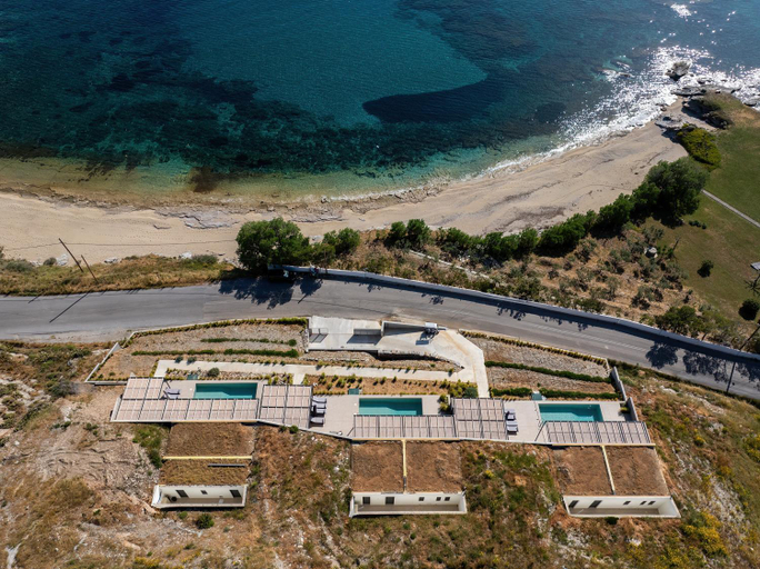 Others 4, 'S CAVE VILLAS SEASIDE KARYSTOS, Central Greece