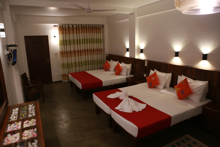 Bedroom 2, Cozy Sew View Inn, Hikkaduwa