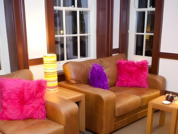Others 5, The Manor at Sway – Hotel, Restaurant and Gardens, Hampshire