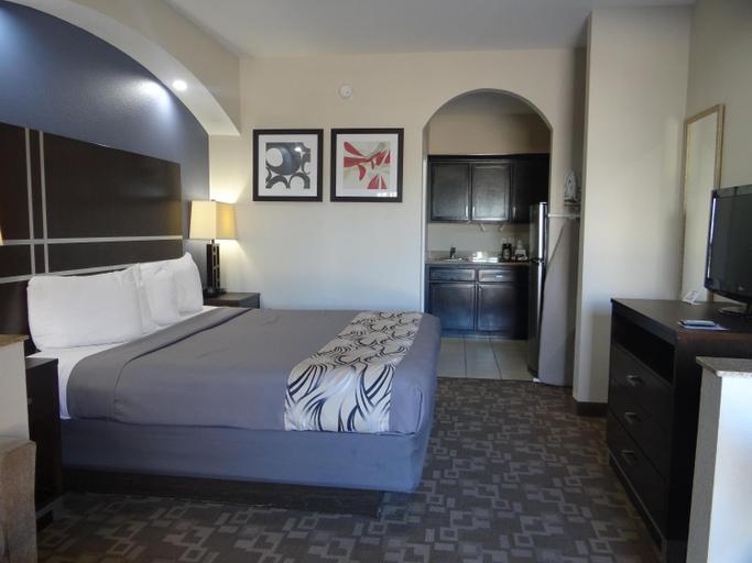 Bedroom 10