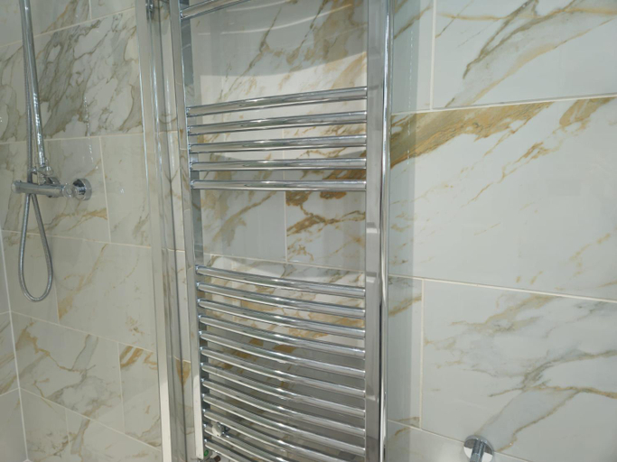 Bathroom 5, Modern En-suite Doubles in Boston Town Spacious & Contemporary Rooms, Lincolnshire