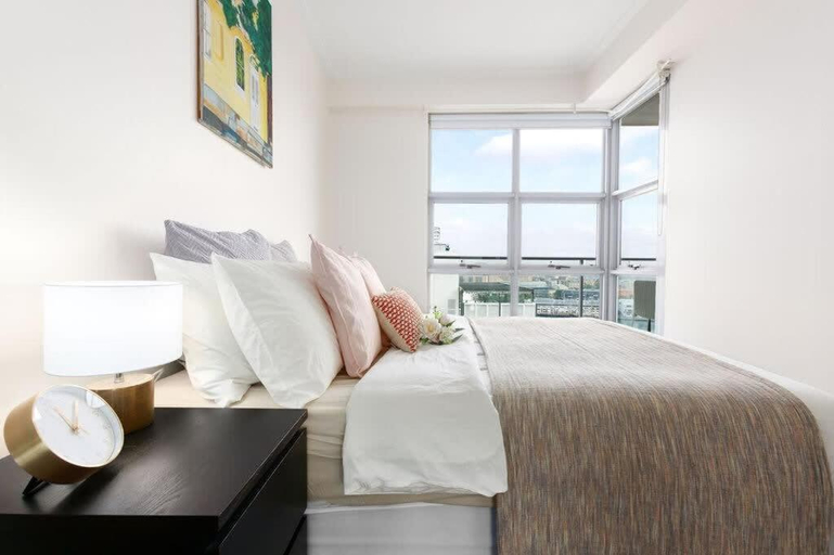 Bedroom 3, A Comfy & Spacious 2BR Apt Harbour View, Sydney