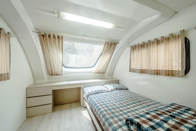 Pocheon Club Island Glamping Caravan, Yeoncheon