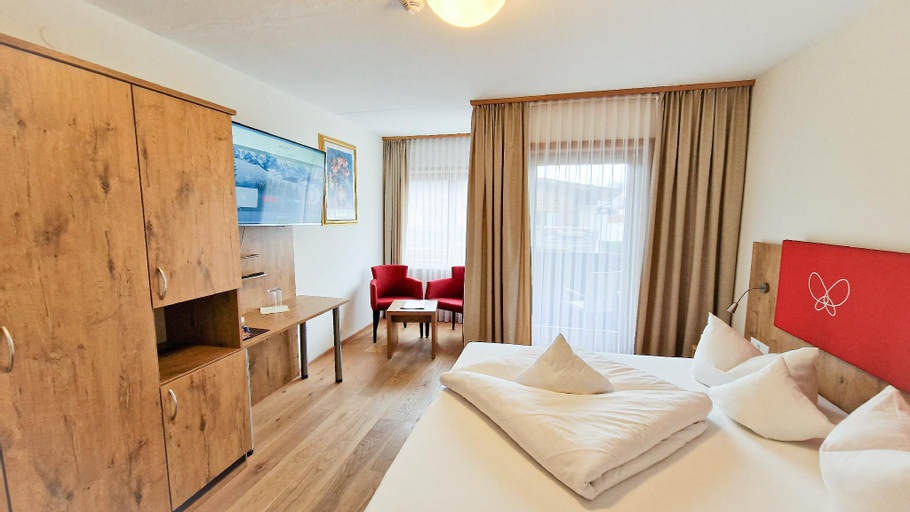 Bedroom 10