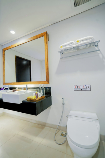 Bathroom 8