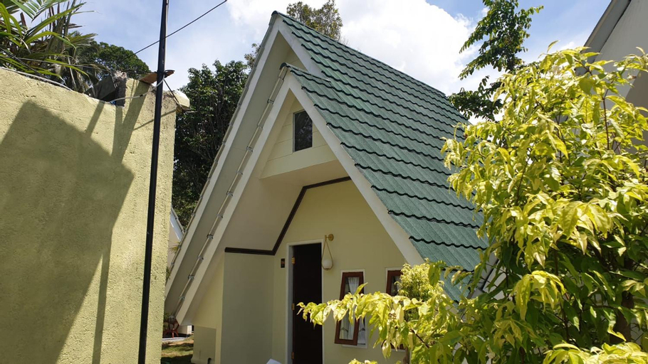 Exterior & Views 1, Kaliningrad Cottage, Lumajang