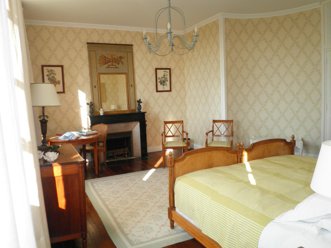 Others 2, Chateau de la Marronniere, Vendée