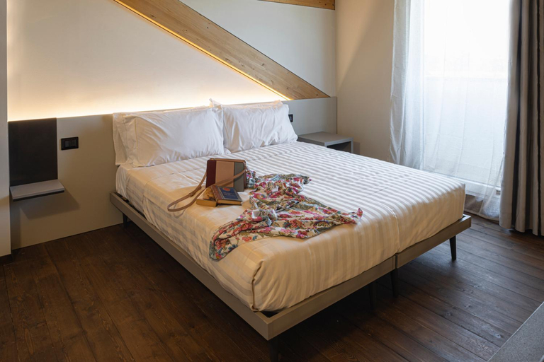 Bedroom 13