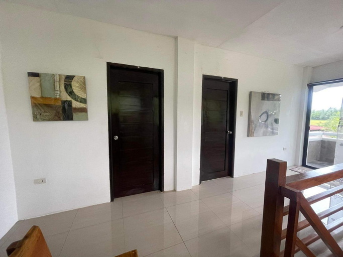 Others 3, Gloria's Staycation, Infanta
