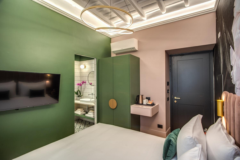 Bedroom 16