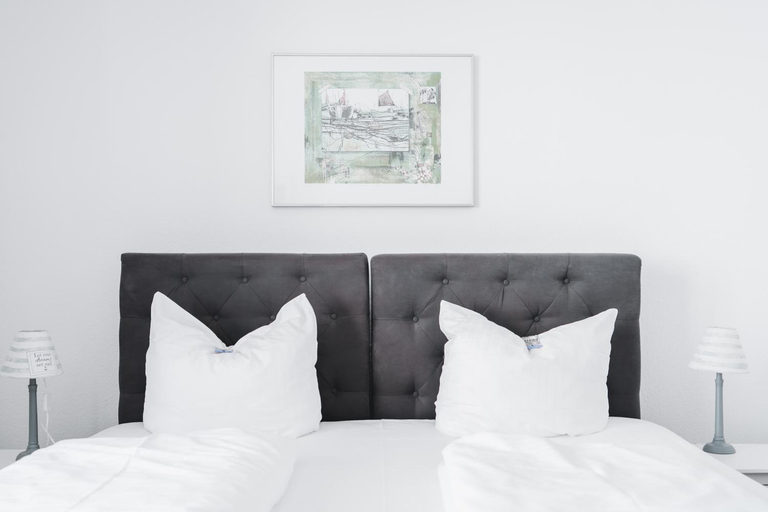 Others 5, Hotel Aurora, Schleswig-Flensburg