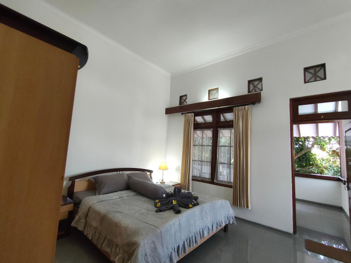 Bedroom 21