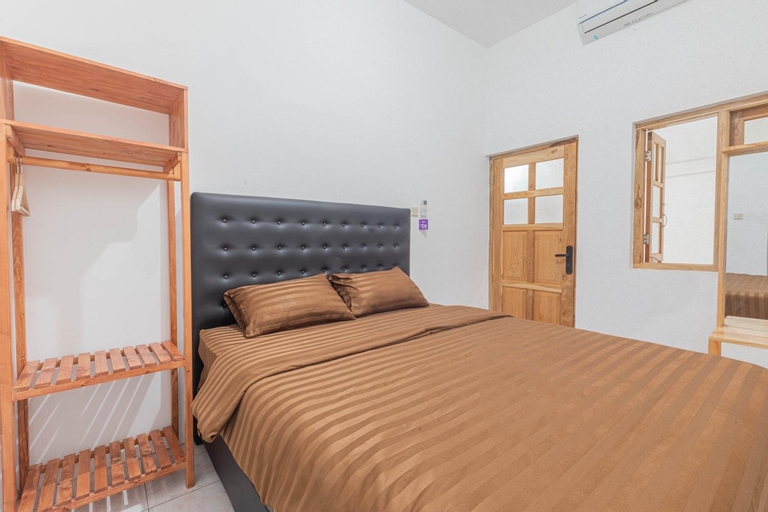 Bedroom 15