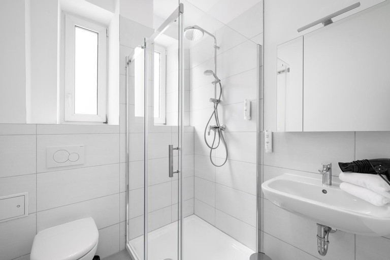 Bathroom 4