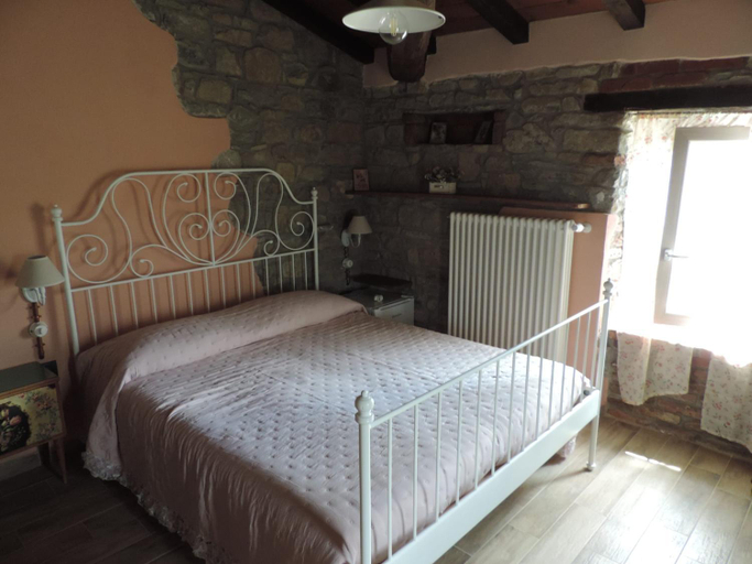 Bedroom 3, B&B La Rocchetta dal Sroz, Bologna