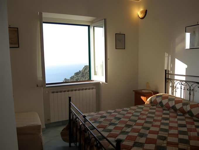 Bedroom 2, Al Poggio Antico, Salerno