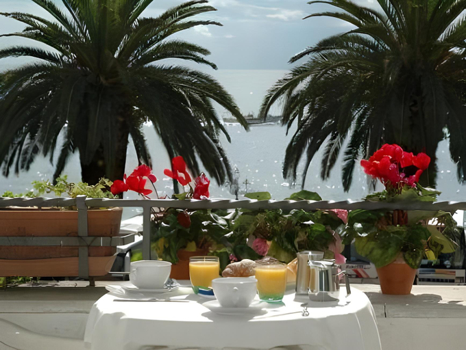 Food & Drinks 5, Hotel Lidomare, Salerno