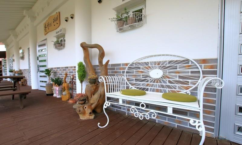 2, Gyeongju Pine Fragrance Pension, Gyeongju