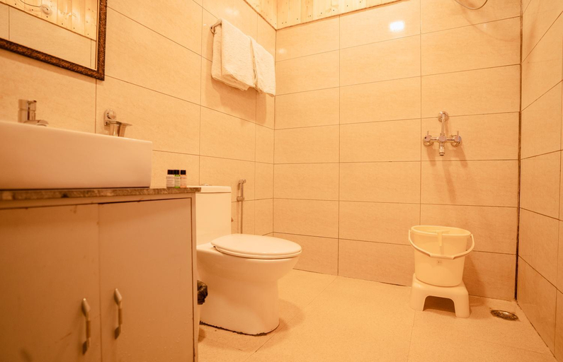 Bathroom 6