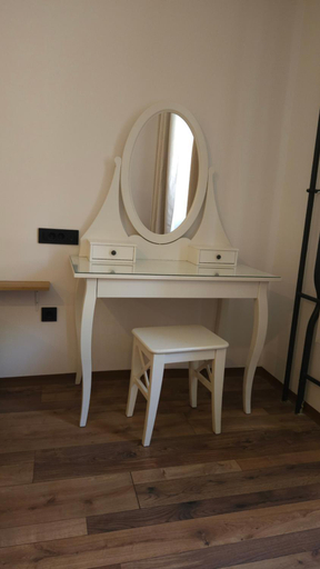 Others 4, AdHoc Hostel, Ljubljana