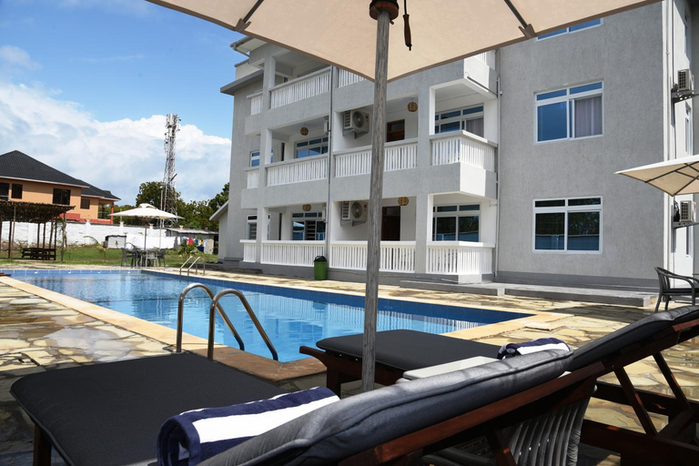 Sport & Beauty 2, ENZI FURNISHED APARTMENT DIANI, Msambweni
