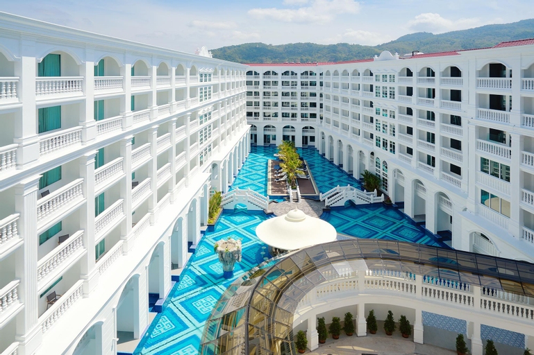 Exterior 19