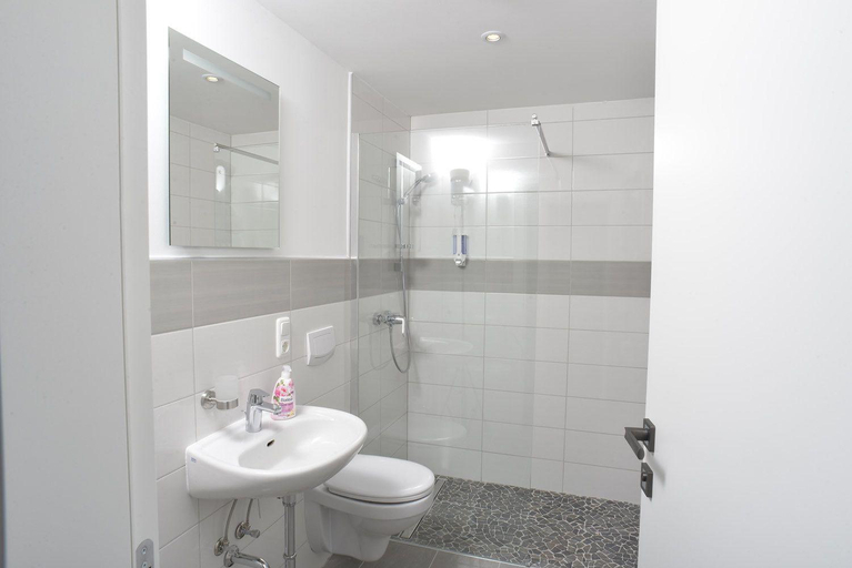 Bathroom 7