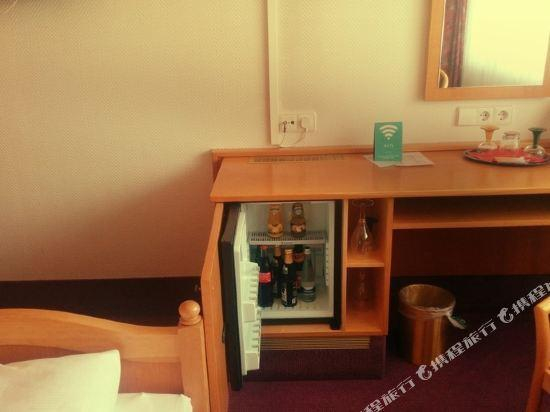 5, Hotel Lowen, Waldshut