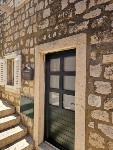 Others 4, Room M&M, Dubrovnik