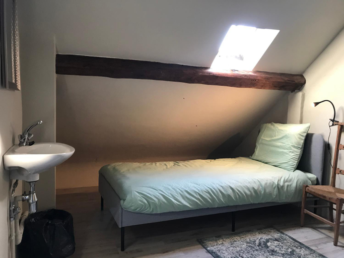 Others 5, de Swaenhoeve, Antwerpen