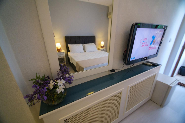 Bedroom 4, Cesurlar Hotel, Çeşme