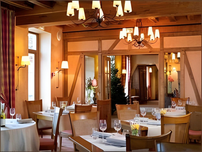 Food & Drinks 5, Hostellerie de la Tour d'Auxois, Côte-d'Or