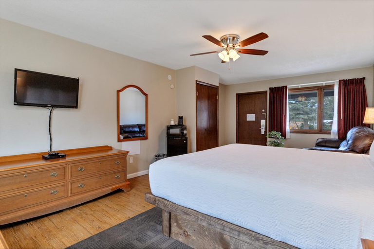 Bedroom 3, Murphy's Resort, Larimer