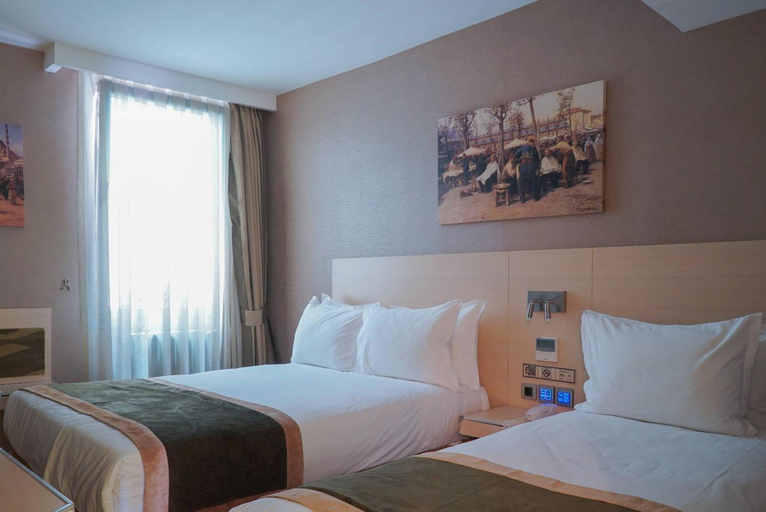Bedroom 5, Troya Hotel, Beyoğlu