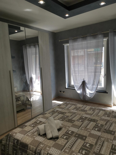 Bedroom 1, CAV Black Pearl by People, Torino