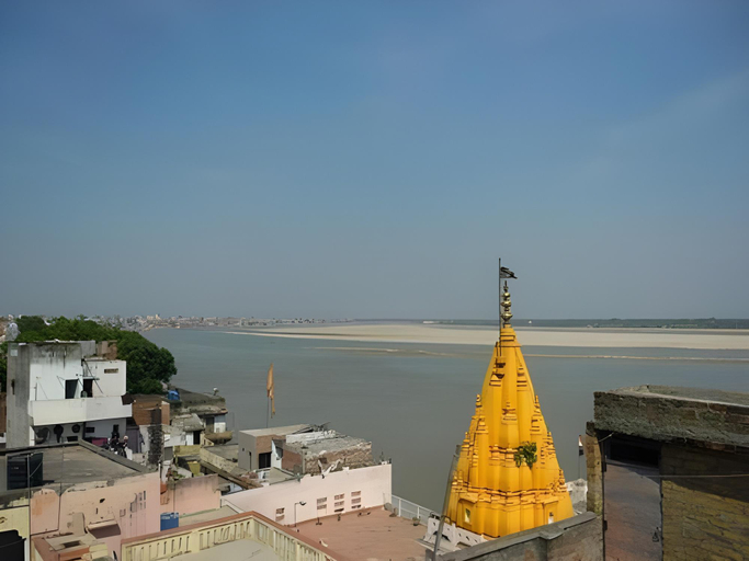 Others 5, PG ON GANGES, Varanasi