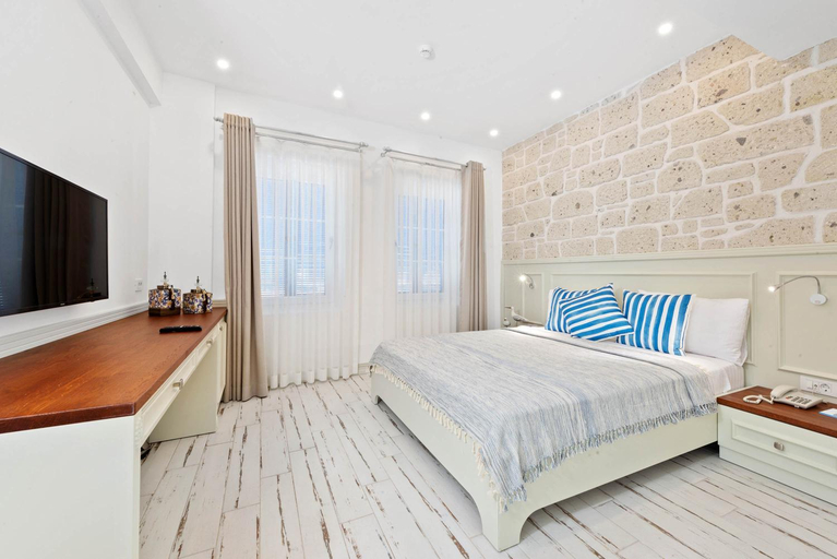 Bedroom 2, Rhodium Hotel, Çeşme