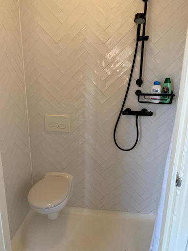Bathroom, B&B Hoogeveen Centraal, Hoogeveen