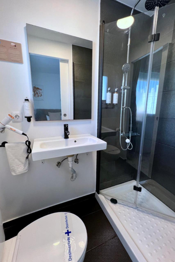 Bathroom 4, Aldara Sitges, Barcelona