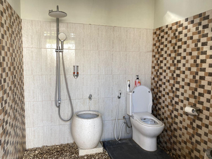 Bathroom 3