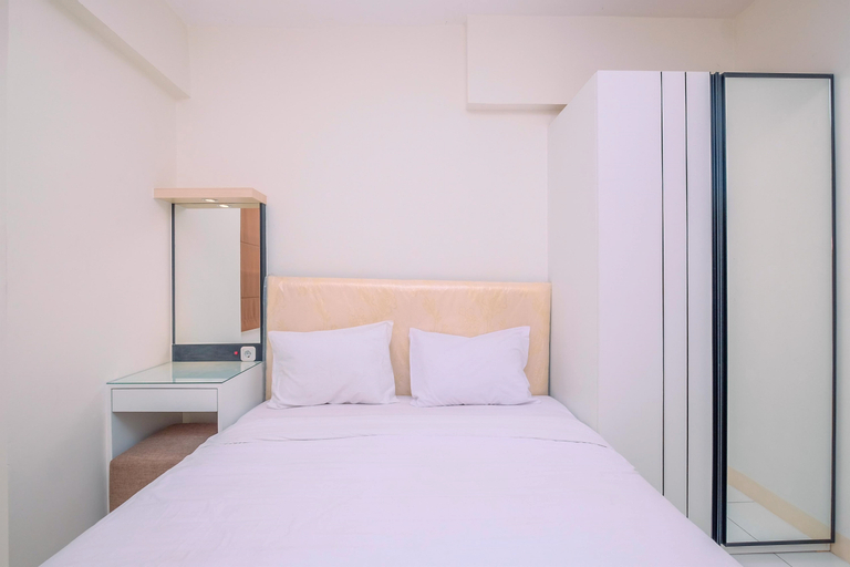 Best and Comfy 2BR Podomoro Golf View Apartment By Travelio, Bogor