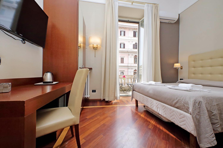 2, Domus Maggiore, Roma