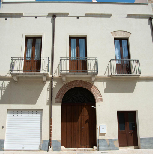 Exterior & Views, Cortile Bassi 185, Trapani